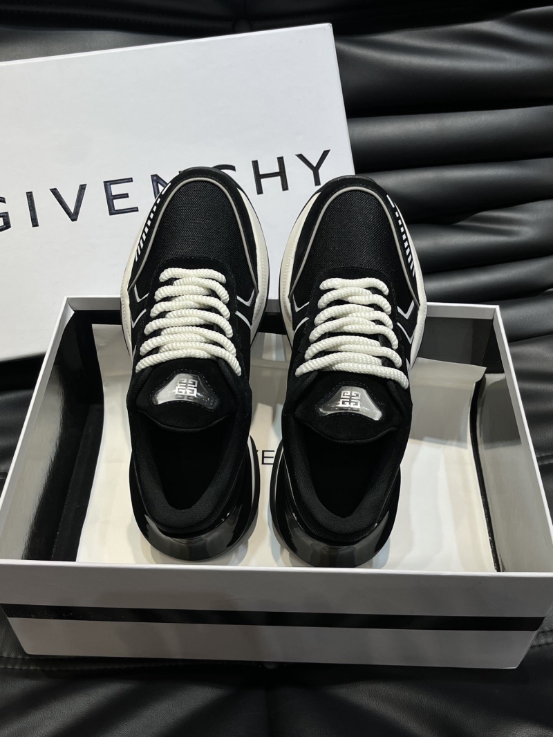 Givenchy Sneakers